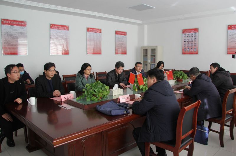 Leaders of Weifang archives visited Longgang group for investigation